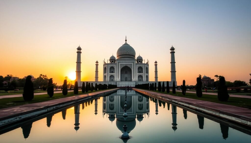 best time to visit Taj Mahal